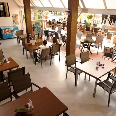 Wyndham Grand Carvoeiro Algarve-2